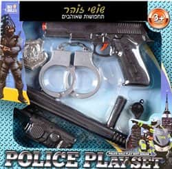 סט משטרה מפואר בקופסא: רובה,אזיקים,סמל, מכשיר קשר ואלה